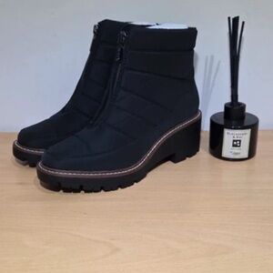 Blondo Black Chunky Heel Boots
